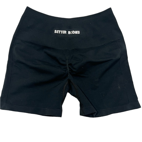 Better Bodies Scrunch Short - Picture 3 of 6